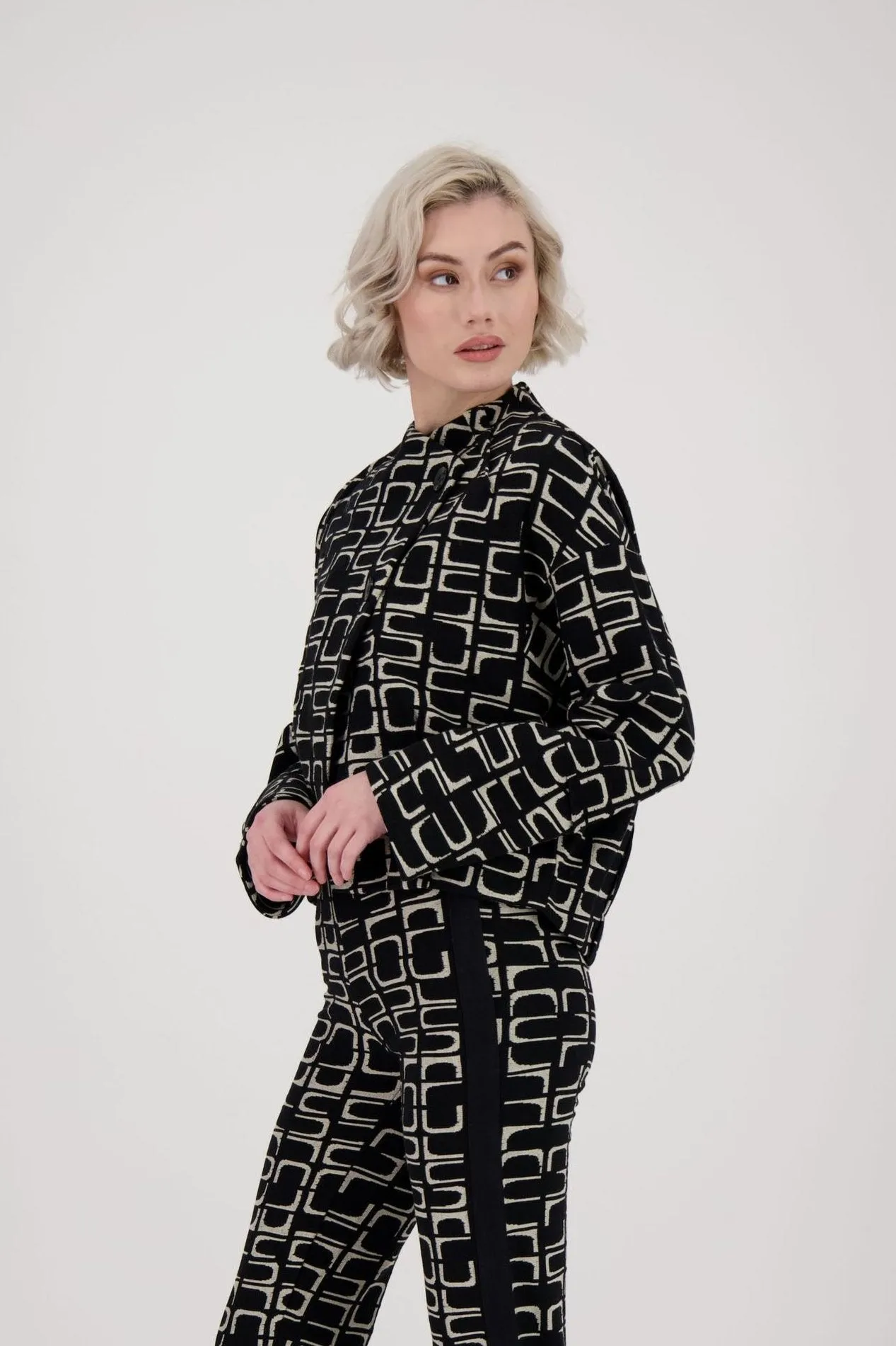 Abstract Jacquard Side Button Jacket