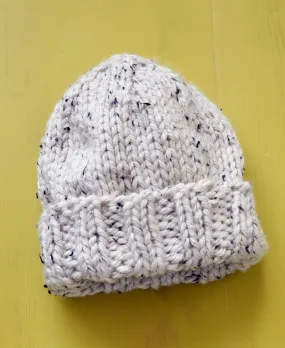 Salt And Pepper Hat Pattern (Knit)