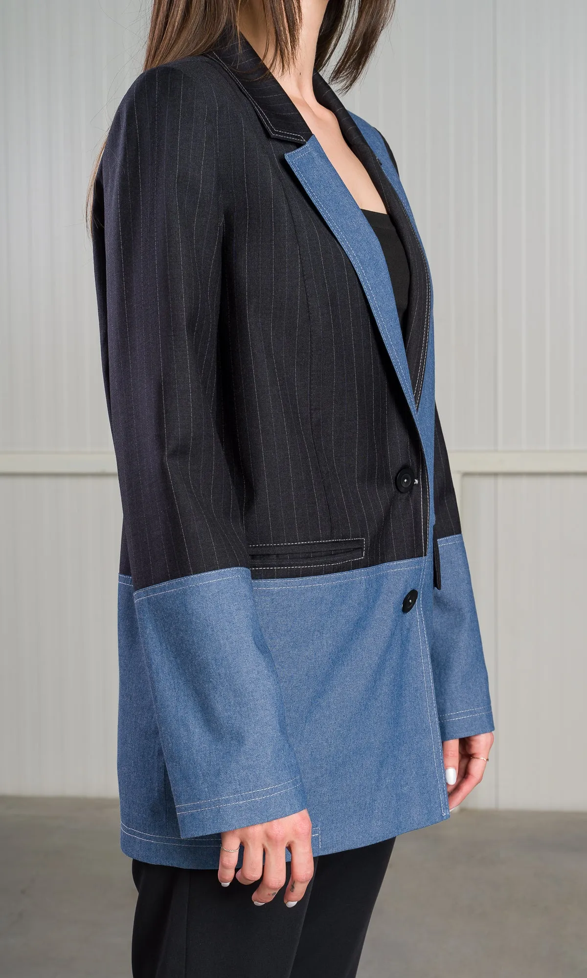 Single-breasted Blazer with Contrasting Fabric